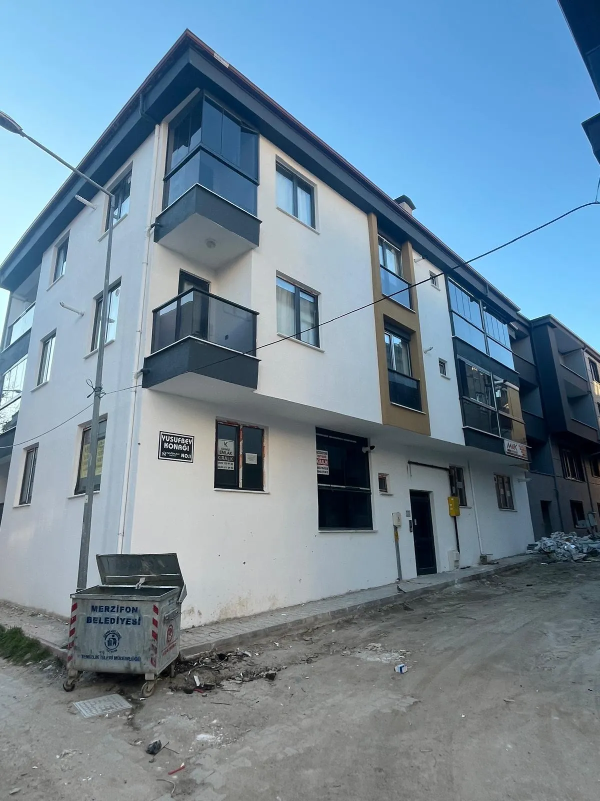 SATILIK 1+1 DAİRE CAMİCEDİD MAH. ŞEHİR MERKEZİNDE